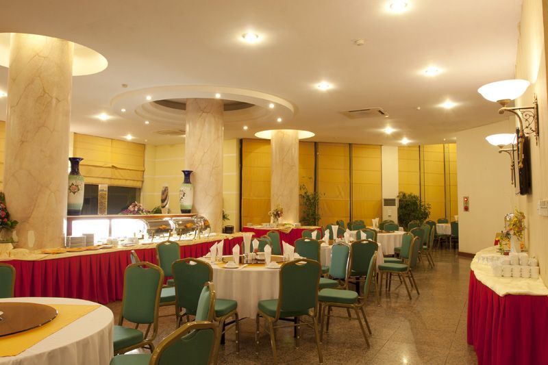 Aloha Halong Hotel Ha Long Exteriör bild